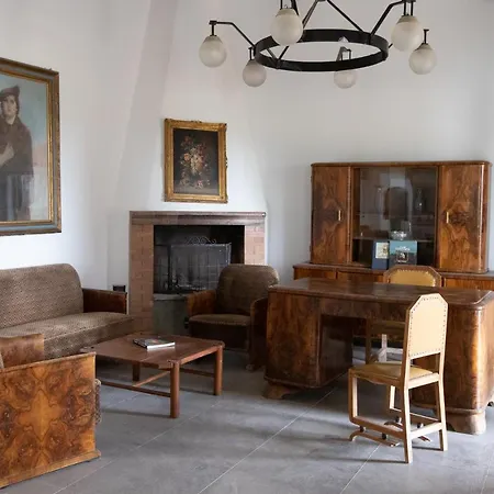 Le Lune Guest house
