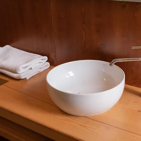 Le Lune Guest house *